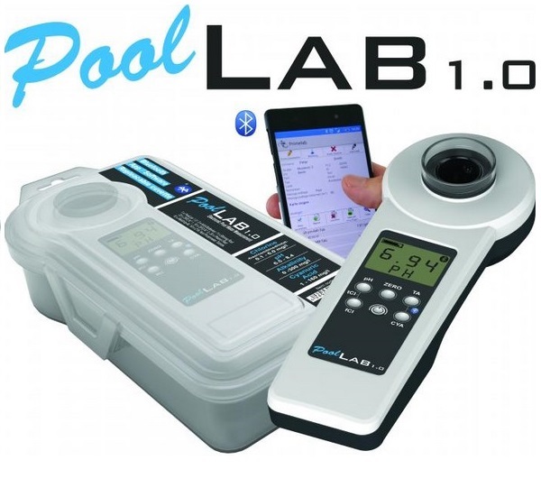 PoolLab 1.0 fotométer vízelemzéshez, 10 féle érték méréséhez