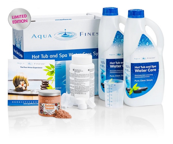 AquaFinesse bio vízkezelő készlet jakuzzihoz +1db LIMTÁLT Holiday Season Spa de Luxe illat